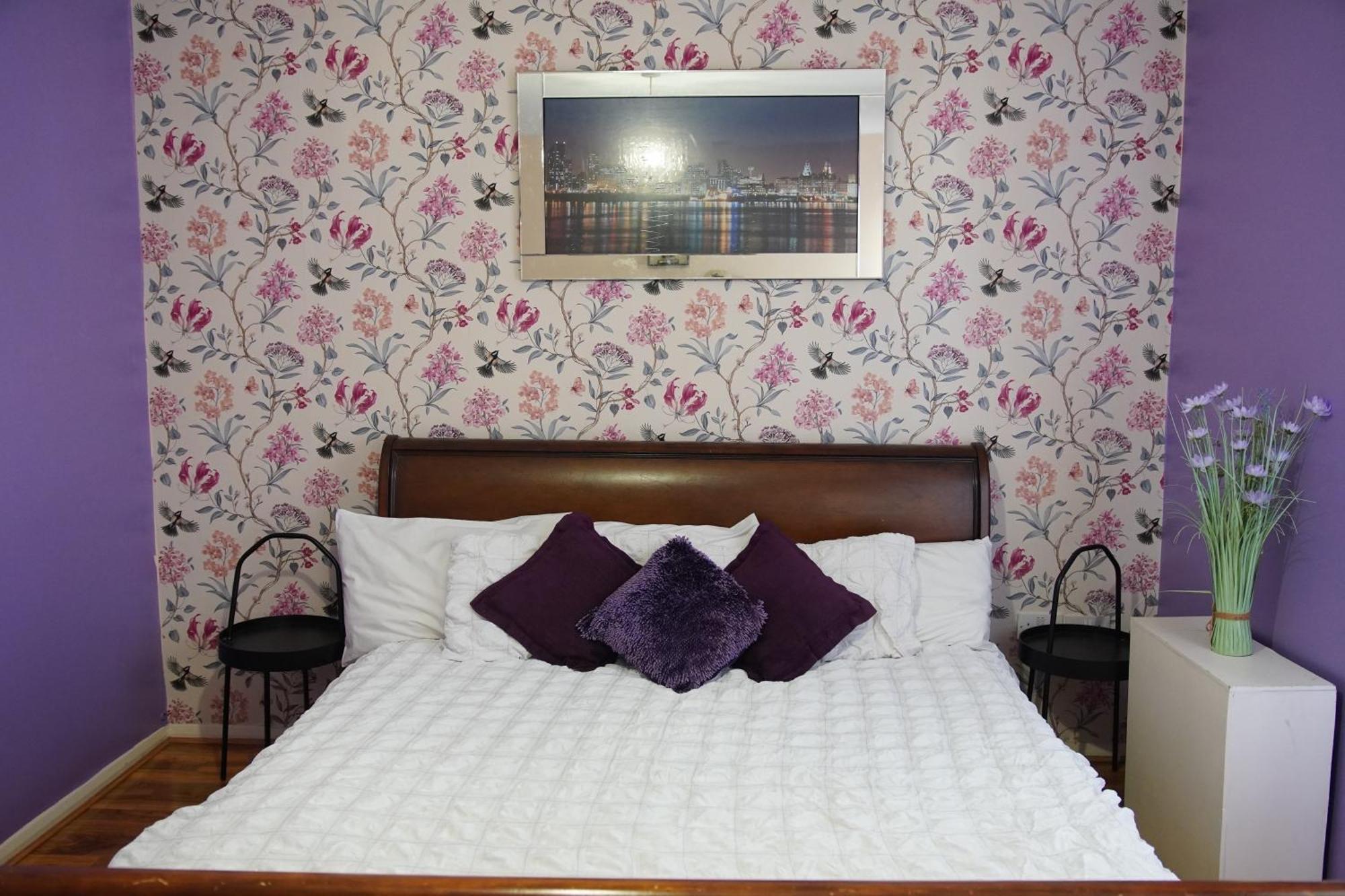 5 Bedroom House Near Cardiff City. ภายนอก รูปภาพ